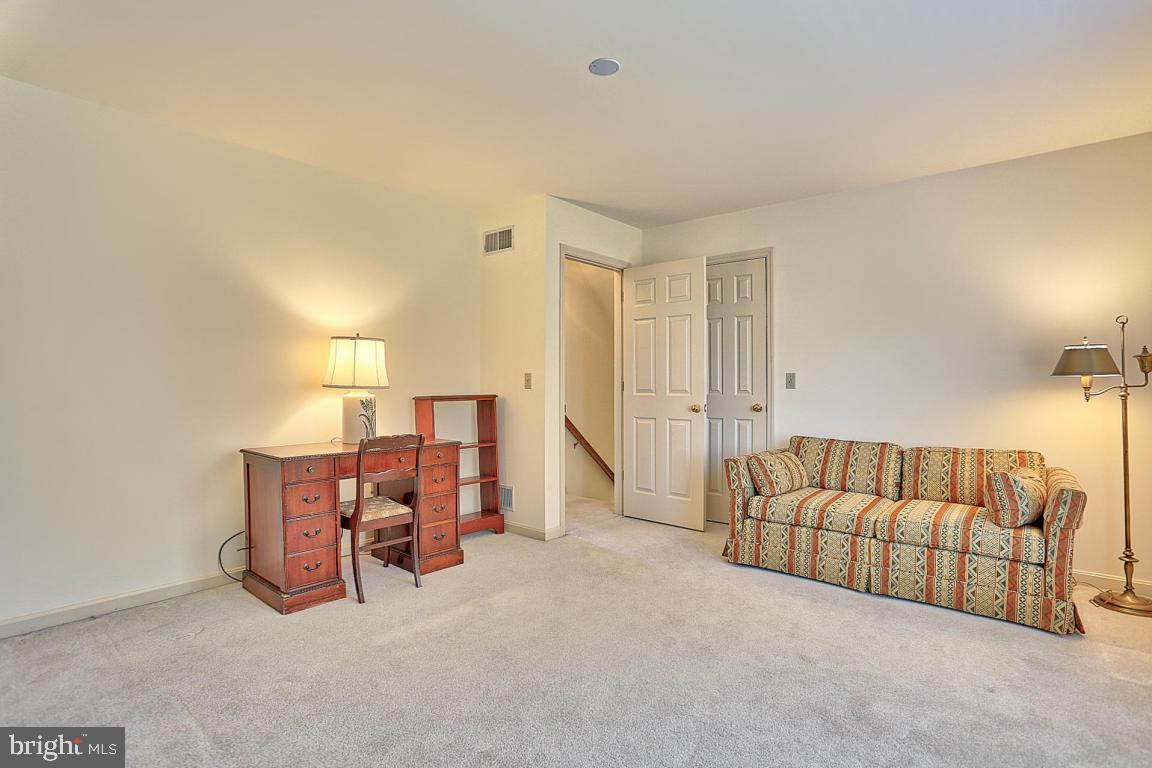 230 Browning Road Lancaster, PA 17602 - Photo 24 of 38 Gallery Image 24