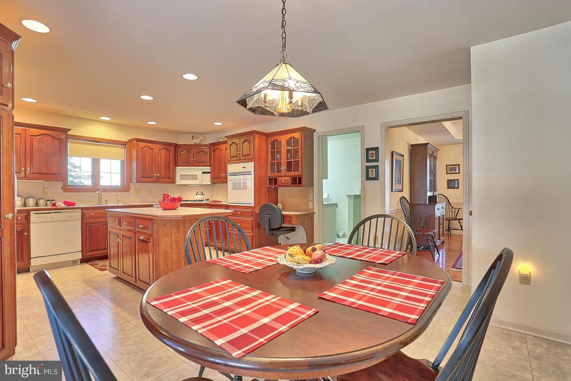 230 Browning Road Lancaster, PA 17602 - Photo 31 of 38 Gallery Image 31