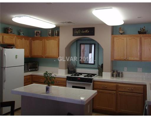7257 Larix Road Las Vegas, NV 89113 - Photo 5 of 19 Kitchen.