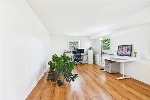 $595,000 | 3425 Harris Drive, Northbrook, IL 60062