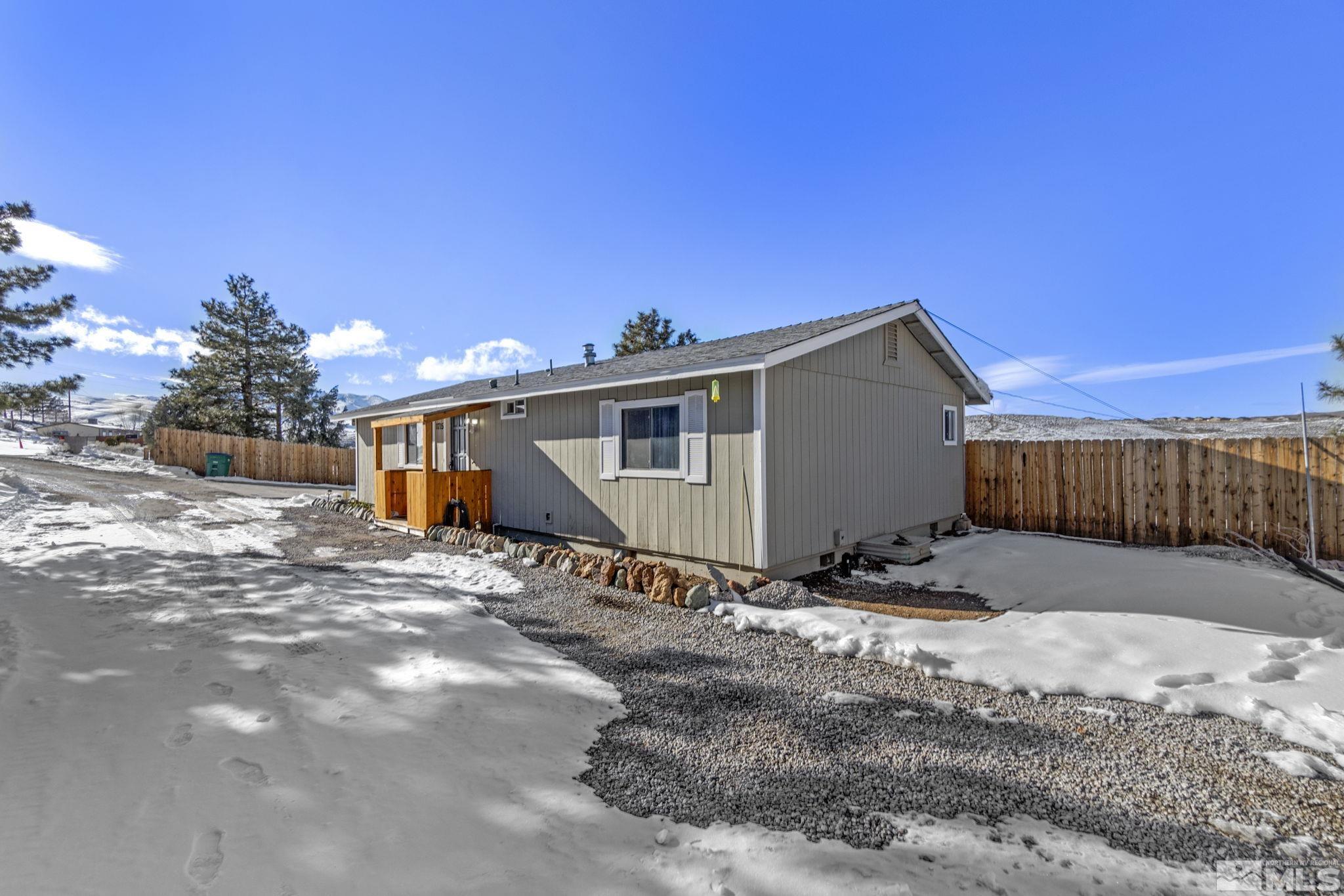 1715 Sagehen Lane Reno, NV 89506 - Photo 5 of 32 Photo 5
