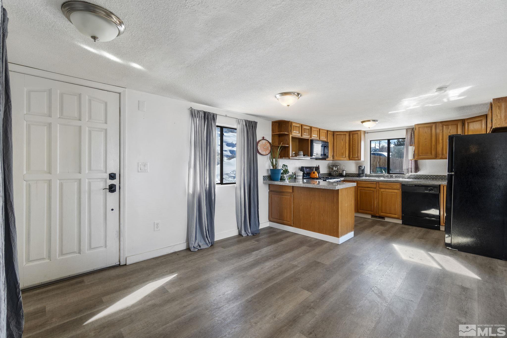 1715 Sagehen Lane Reno, NV 89506 - Photo 6 of 32 Photo 6