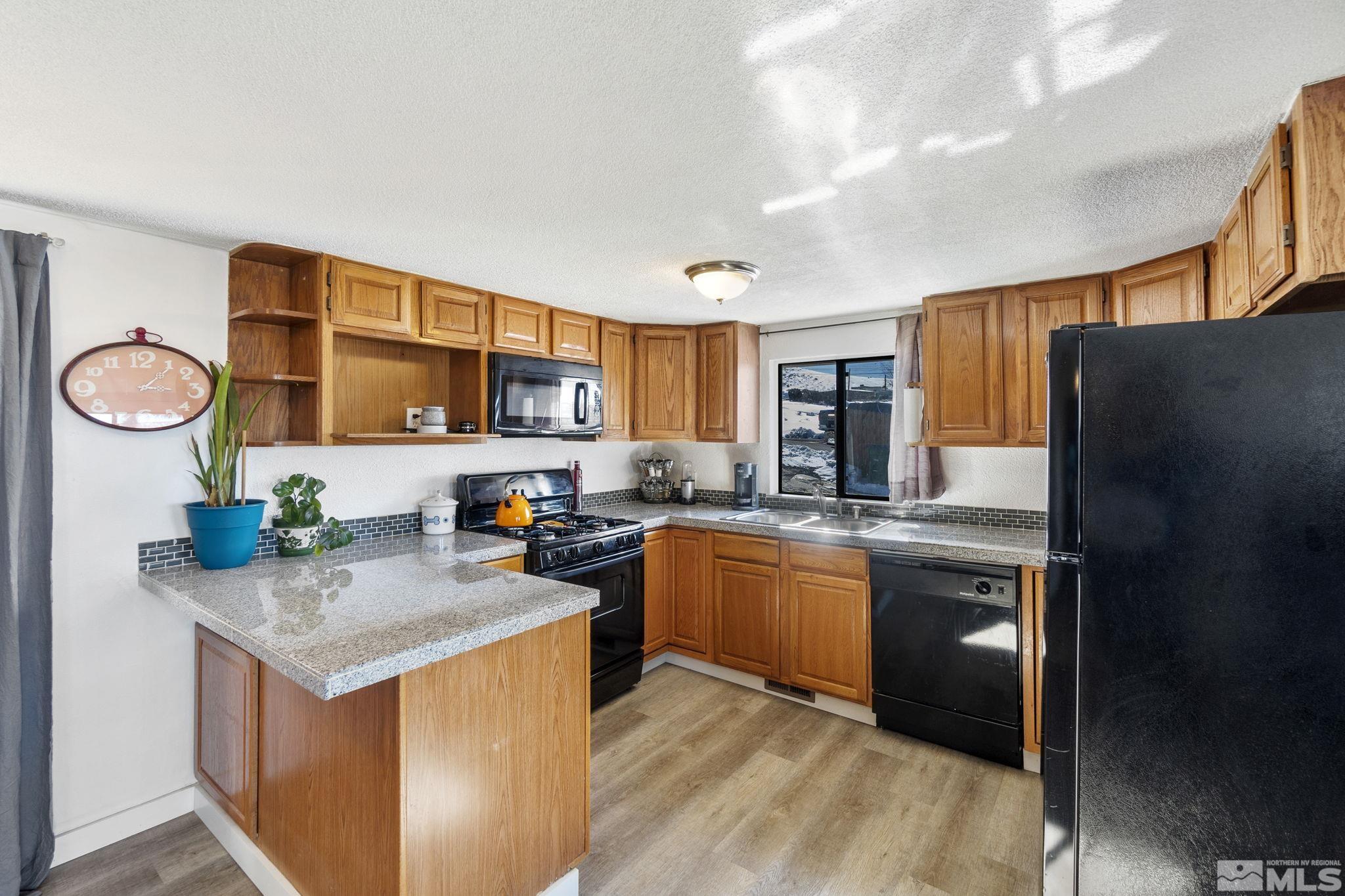 1715 Sagehen Lane Reno, NV 89506 - Photo 9 of 32 Photo 9