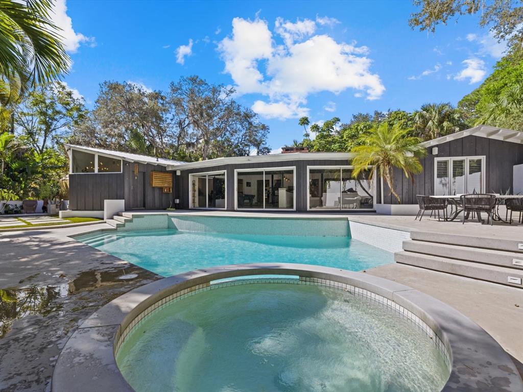 4144 Swift Road Sarasota, FL 34231 - Photo 1 of 1 Gallery Image 1