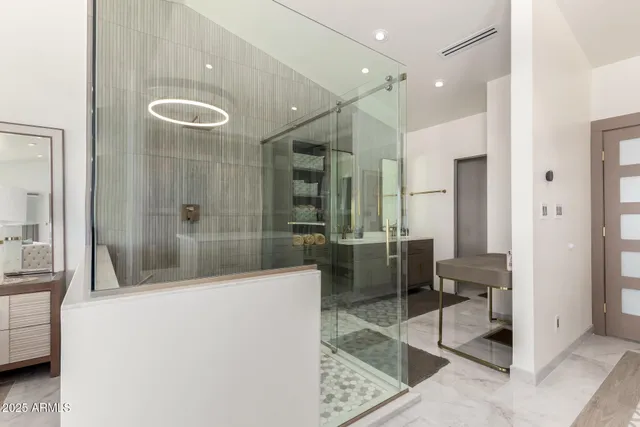 $16,000 | 6526 North 37th Street, Phoenix, AZ 85018