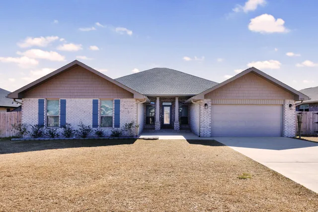 $445,000 | 5833 Crestlake Drive, Crestview, FL 32536