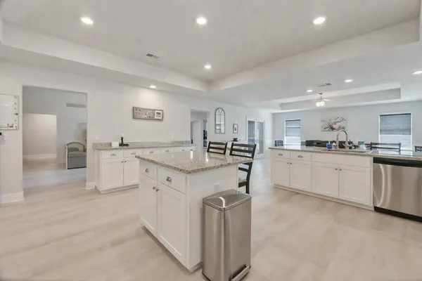 $445,000 | 5833 Crestlake Drive, Crestview, FL 32536