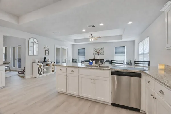 $445,000 | 5833 Crestlake Drive, Crestview, FL 32536