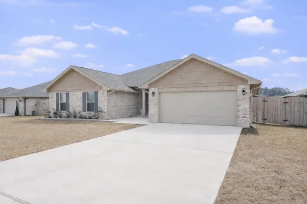 $445,000 | 5833 Crestlake Drive, Crestview, FL 32536