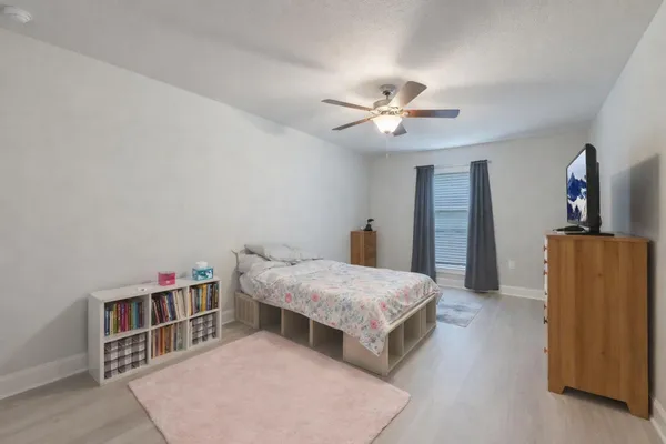 $445,000 | 5833 Crestlake Drive, Crestview, FL 32536