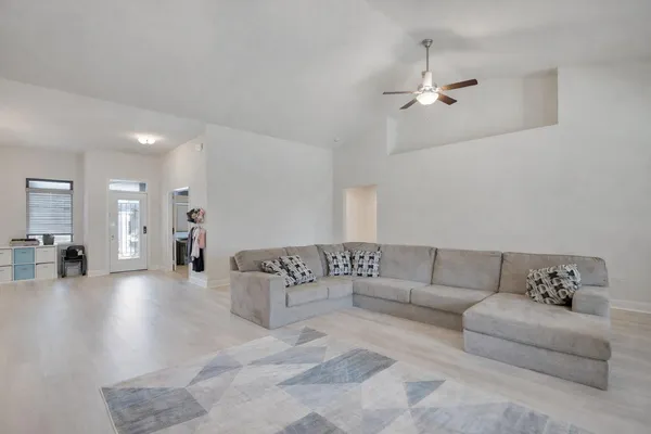 $445,000 | 5833 Crestlake Drive, Crestview, FL 32536