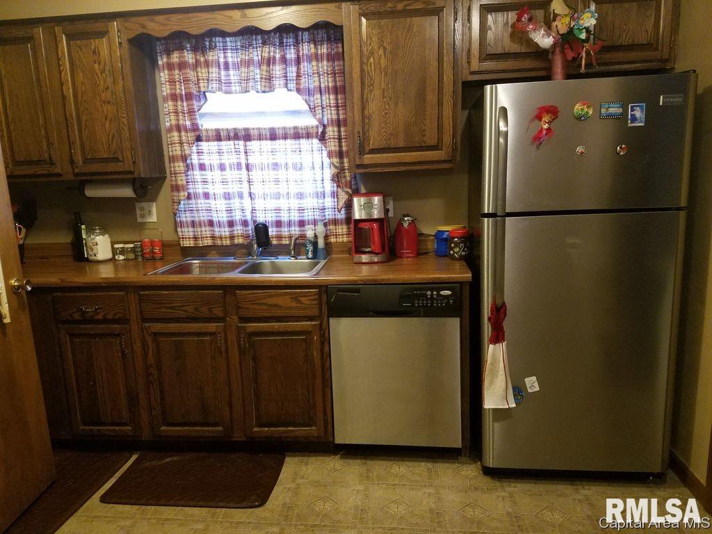3006 Taylor 47 Springfield, IL 62703 - Photo 6 of 13 Gallery Image 6