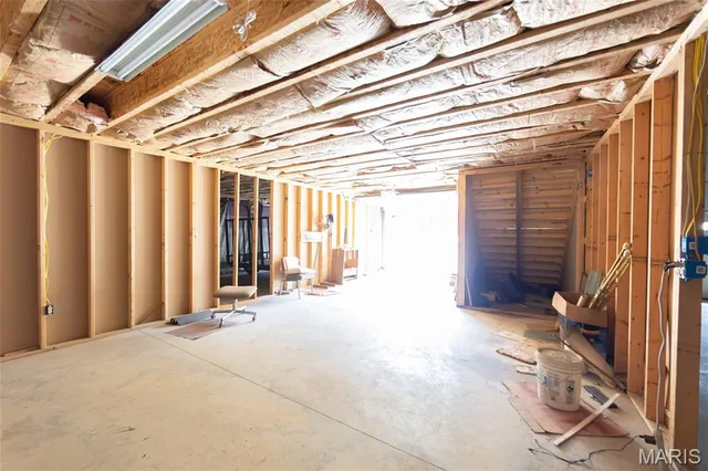 $325,000 | 14525 State Rte Y, Rolla, MO 65401