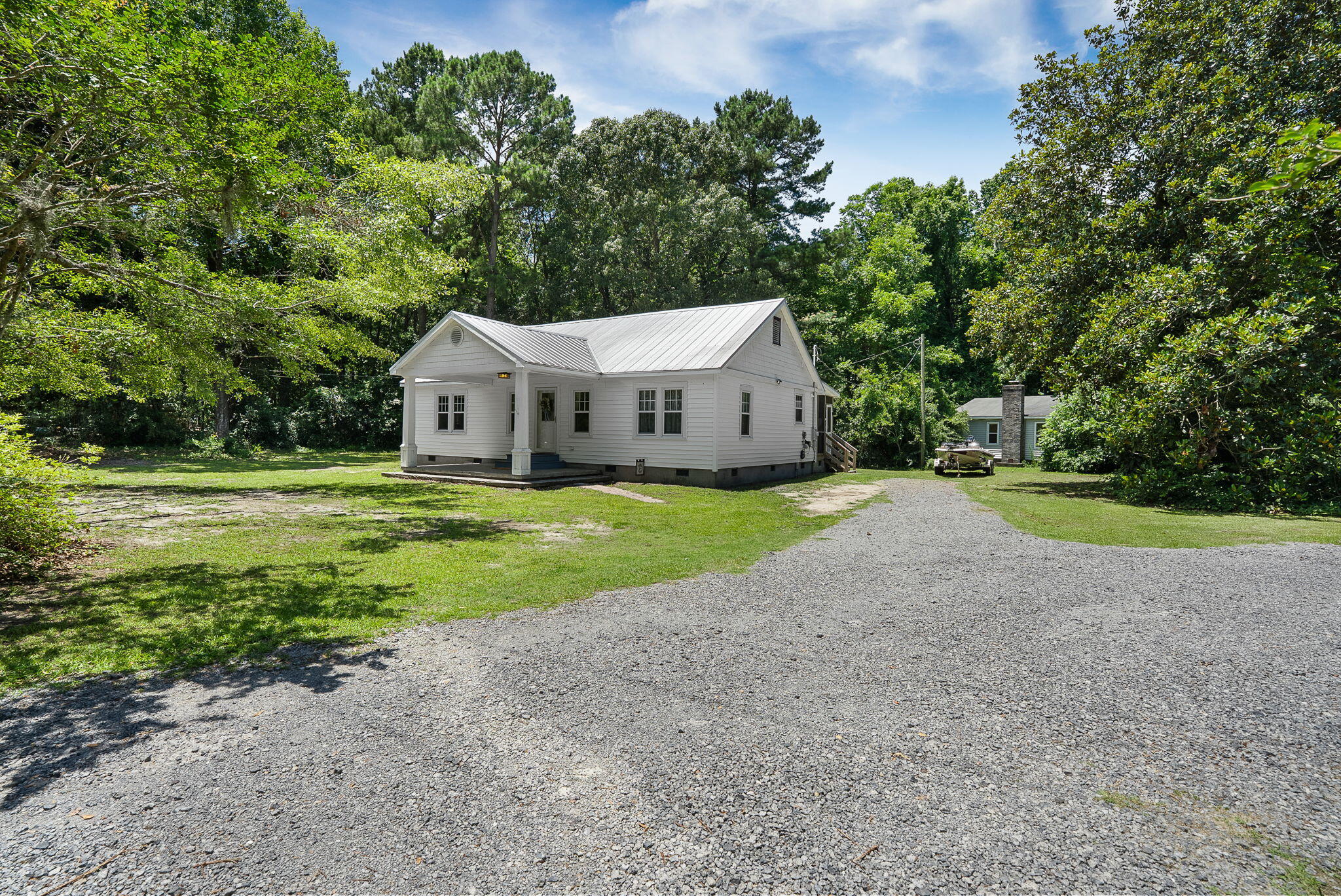 1737 Pinopolis Road Moncks Corner, SC 29461 - Photo 3 of 35