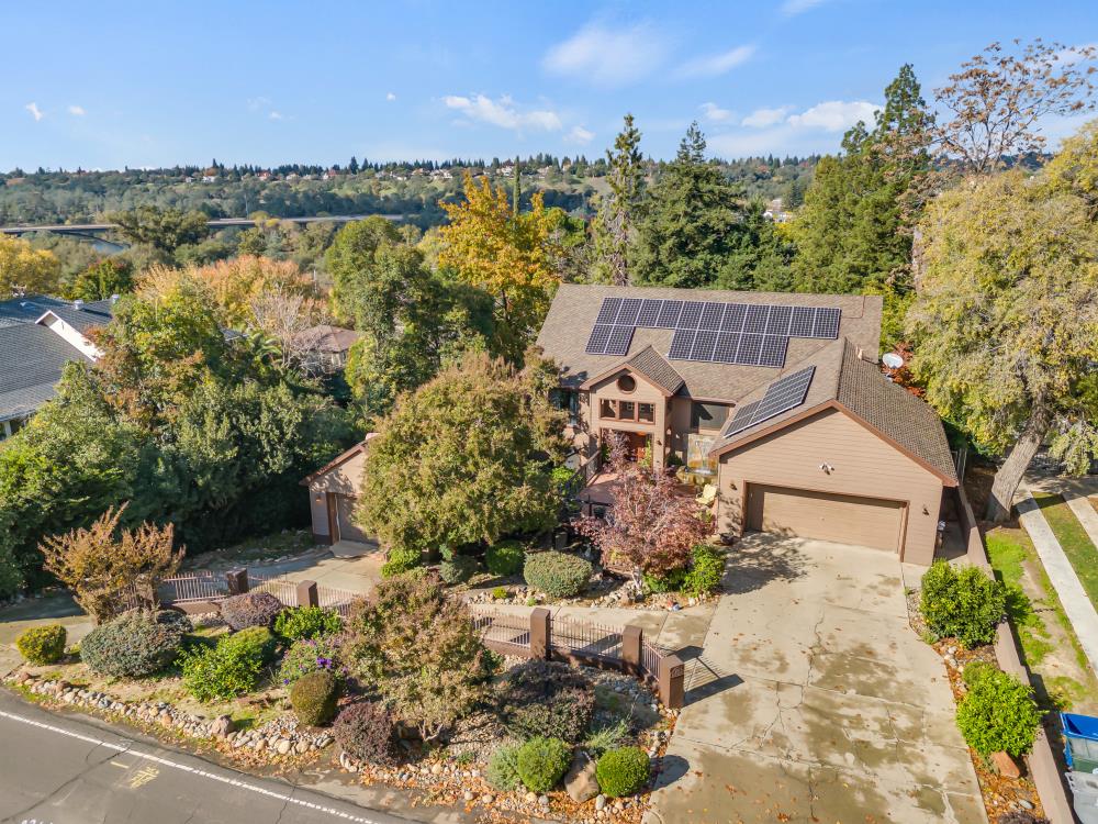 408 Sutter Street Folsom, CA 95630 - Photo 3 of 73 a view of a house with a lake view