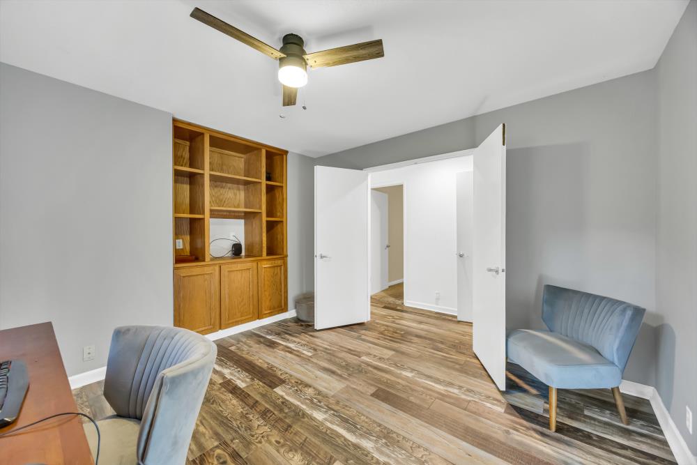 408 Sutter Street Folsom, CA 95630 - Photo 39 of 73 a bedroom with a bed and a chair