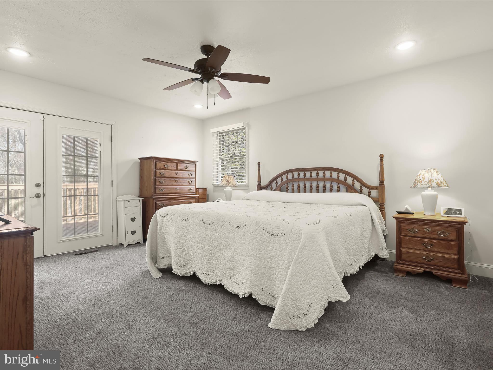 206 Magothy Bridge Road Pasadena, MD 21122 - Photo 13 of 41 Primary Bedroom