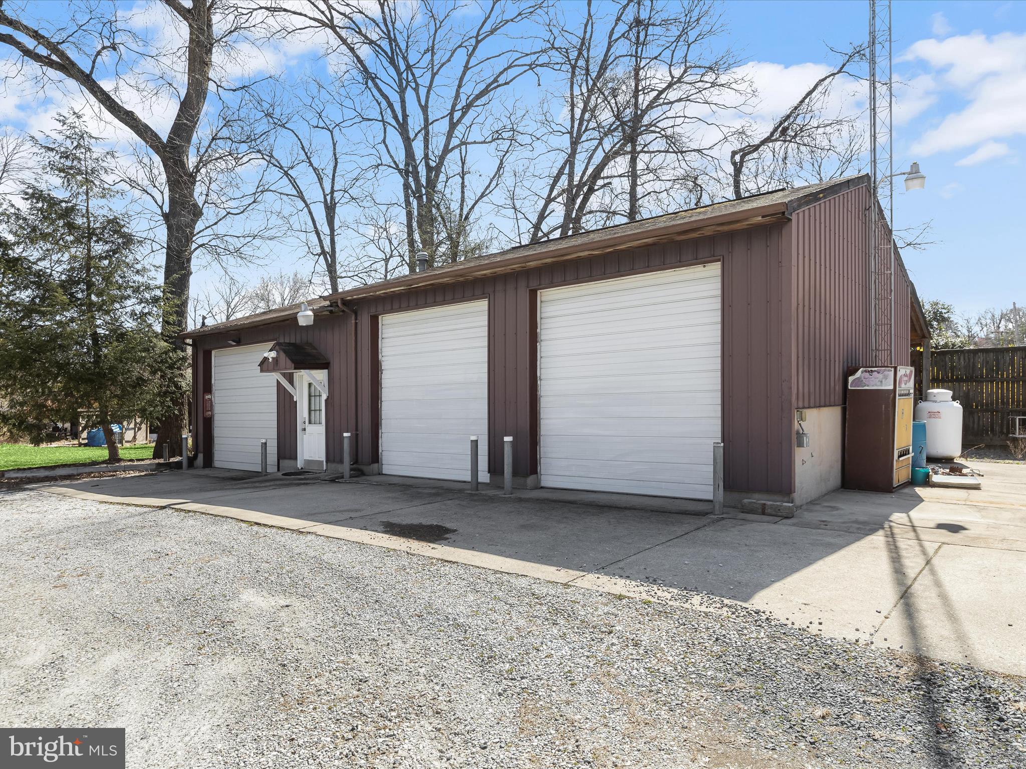 206 Magothy Bridge Road Pasadena, MD 21122 - Photo 34 of 41 Detached Garage