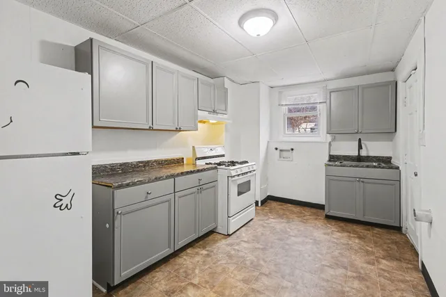 $130,950 | 369 South 2nd Street, Steelton, PA 17113