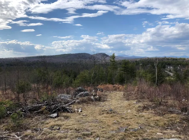 $349,900 | 78-5-15 Village Corner Road, Ossipee, NH 03864