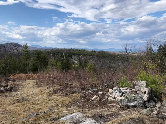 $349,900 | 78-5-15 Village Corner Road, Ossipee, NH 03864