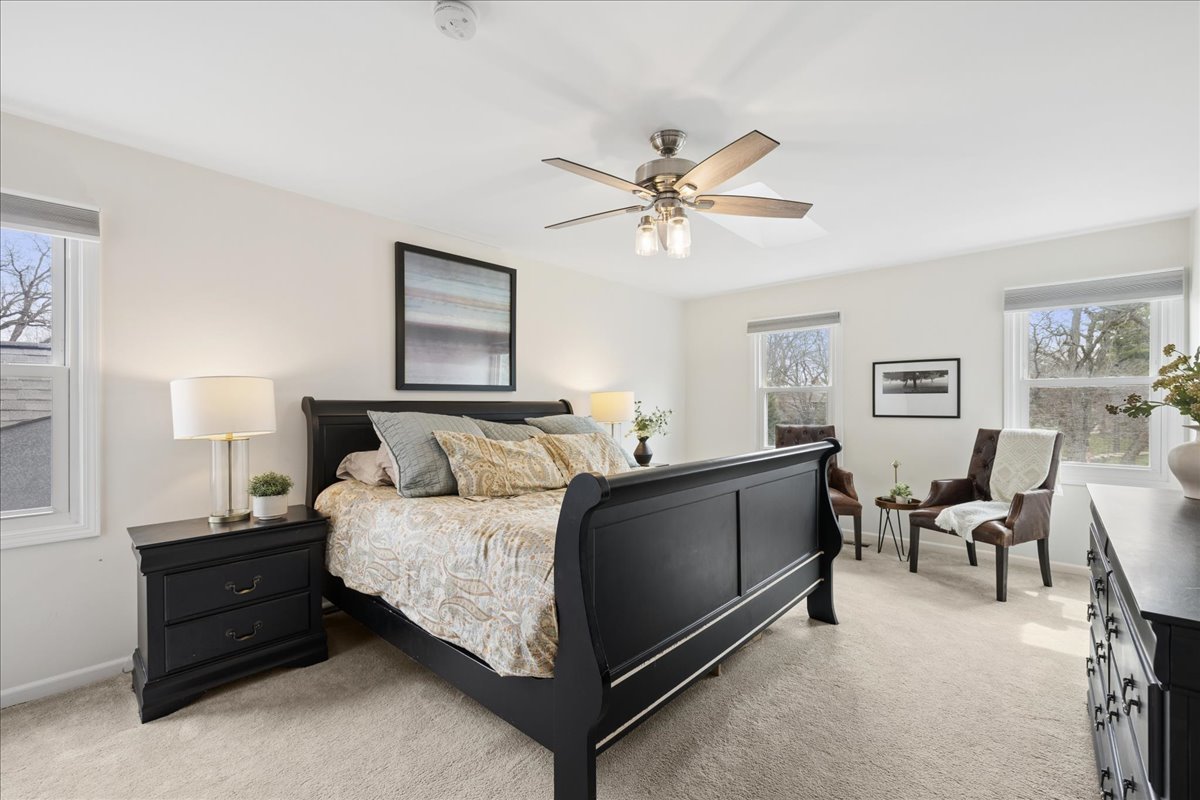 334 East Winchester Road Libertyville, IL 60048 - Photo 17 of 40