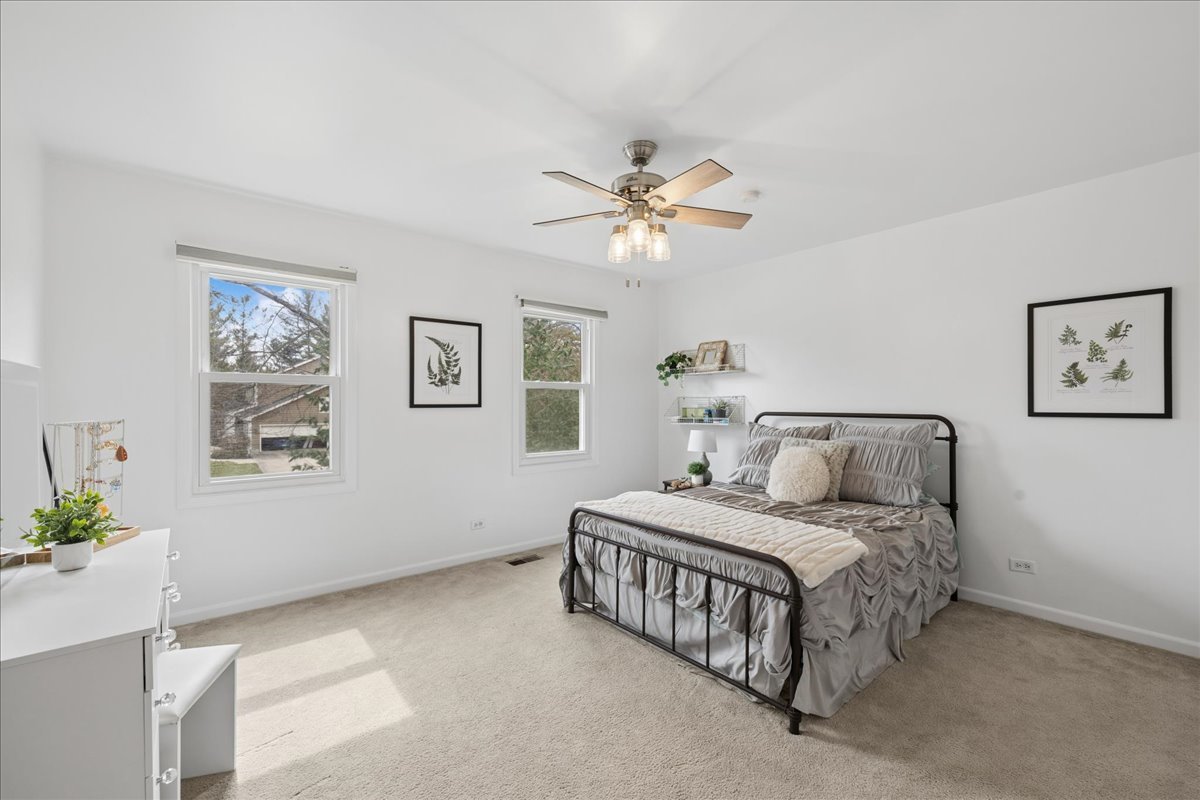 334 East Winchester Road Libertyville, IL 60048 - Photo 22 of 40