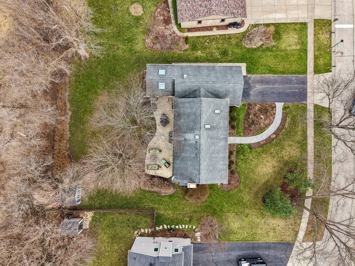 334 East Winchester Road Libertyville, IL 60048 - Photo 30 of 40