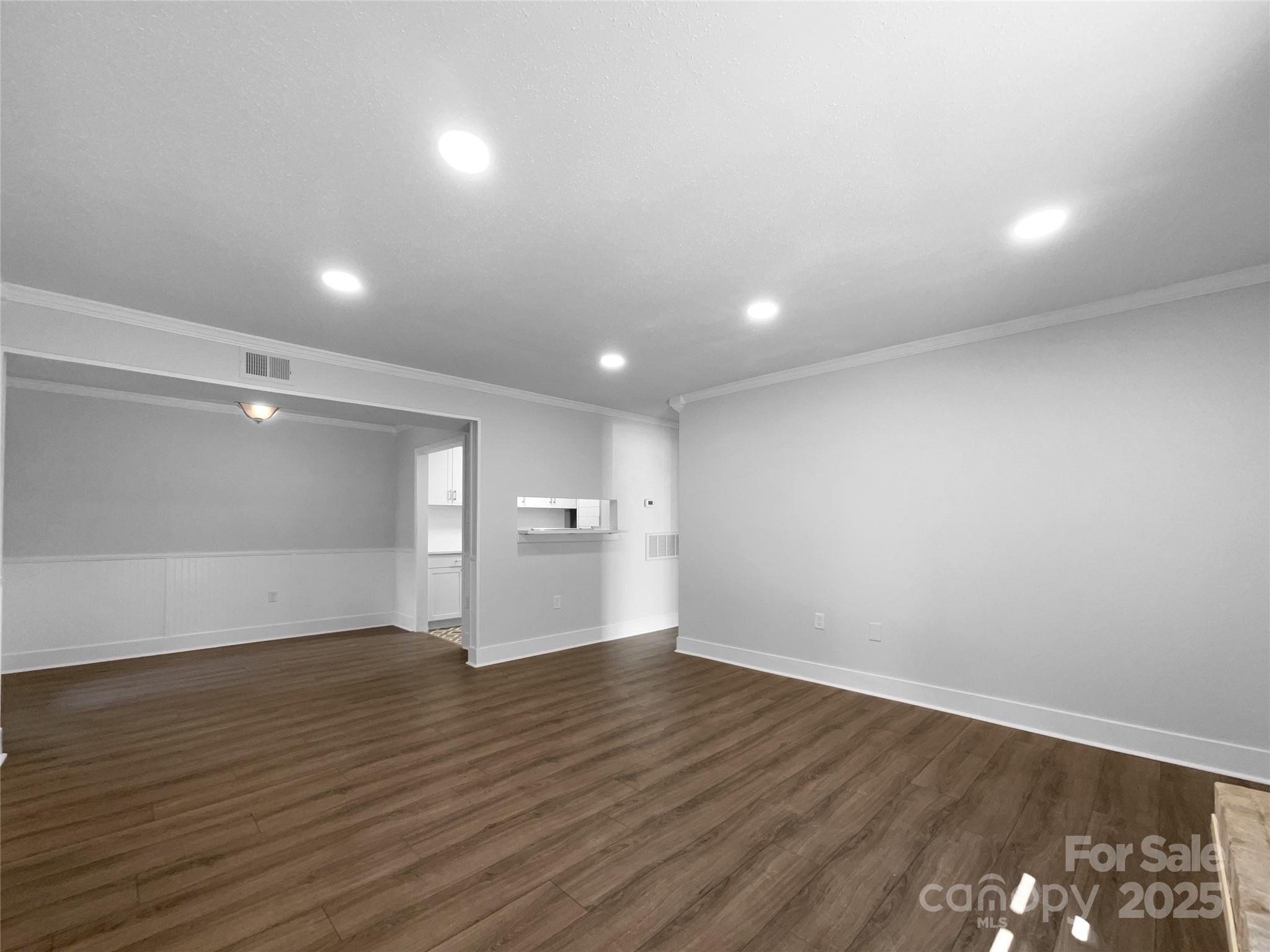 4936 Sardis Road, Unit B Charlotte, NC 28270 - Photo 12 of 21