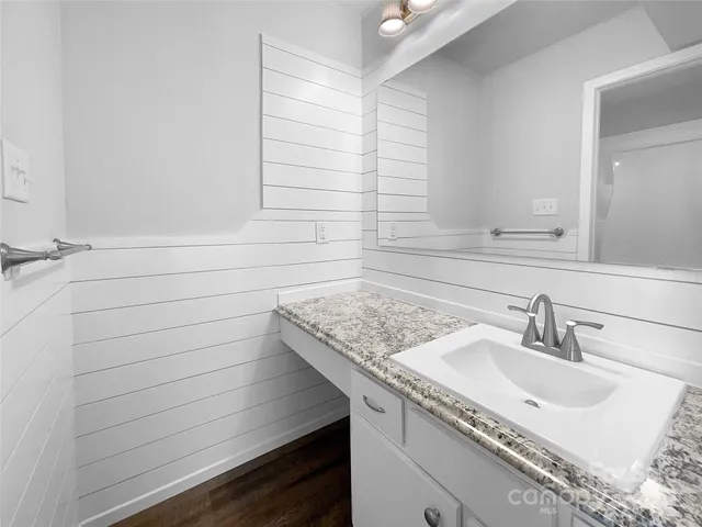 $200,000 | 4936 Sardis Road, Unit B, Charlotte, NC 28270