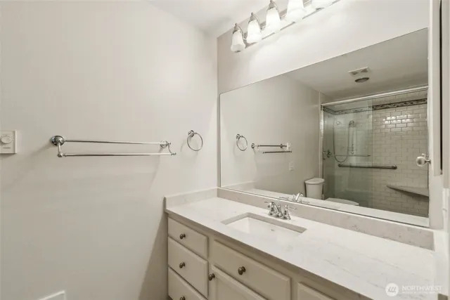 $399,000 | 4133 224th Lane Southeast, Unit 302, Issaquah, WA 98029