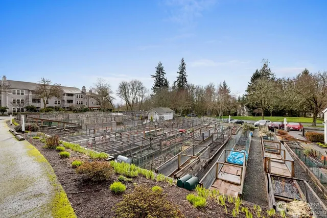 $399,000 | 4133 224th Lane Southeast, Unit 302, Issaquah, WA 98029