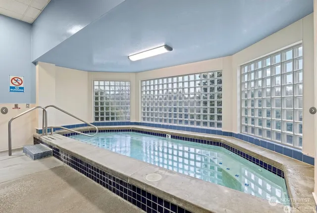 $399,000 | 4133 224th Lane Southeast, Unit 302, Issaquah, WA 98029