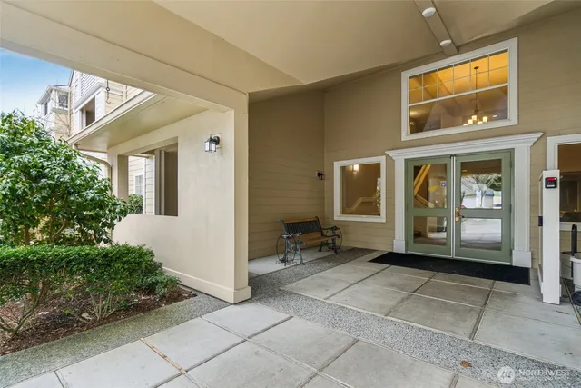 $399,000 | 4133 224th Lane Southeast, Unit 302, Issaquah, WA 98029