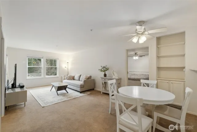 $399,000 | 4133 224th Lane Southeast, Unit 302, Issaquah, WA 98029