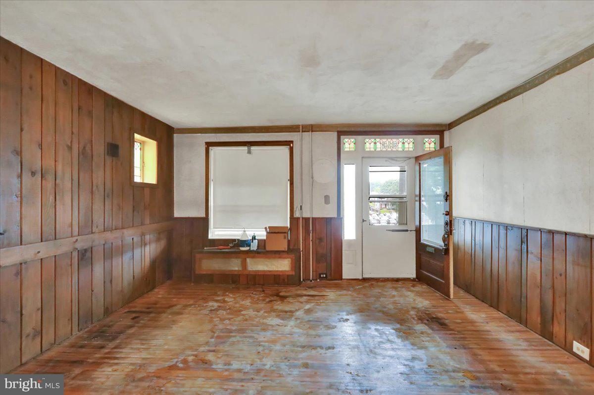 913 Gregg Avenue Reading, PA 19607 - Photo 5 of 18 Gallery Image 5