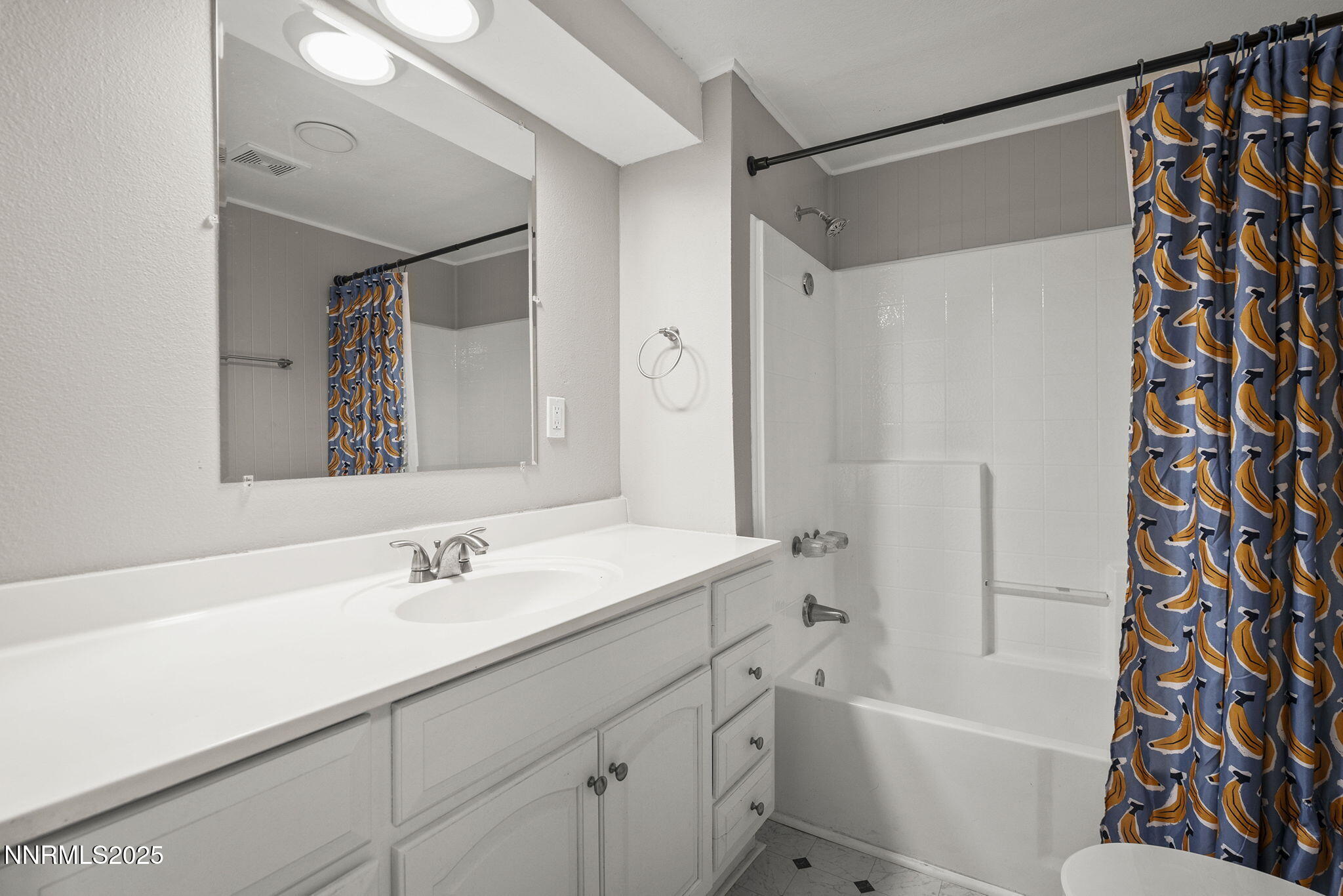 17820 Mockingbird Drive Reno, NV 89508 - Photo 14 of 21 14-web-or-mls-_DSC0606