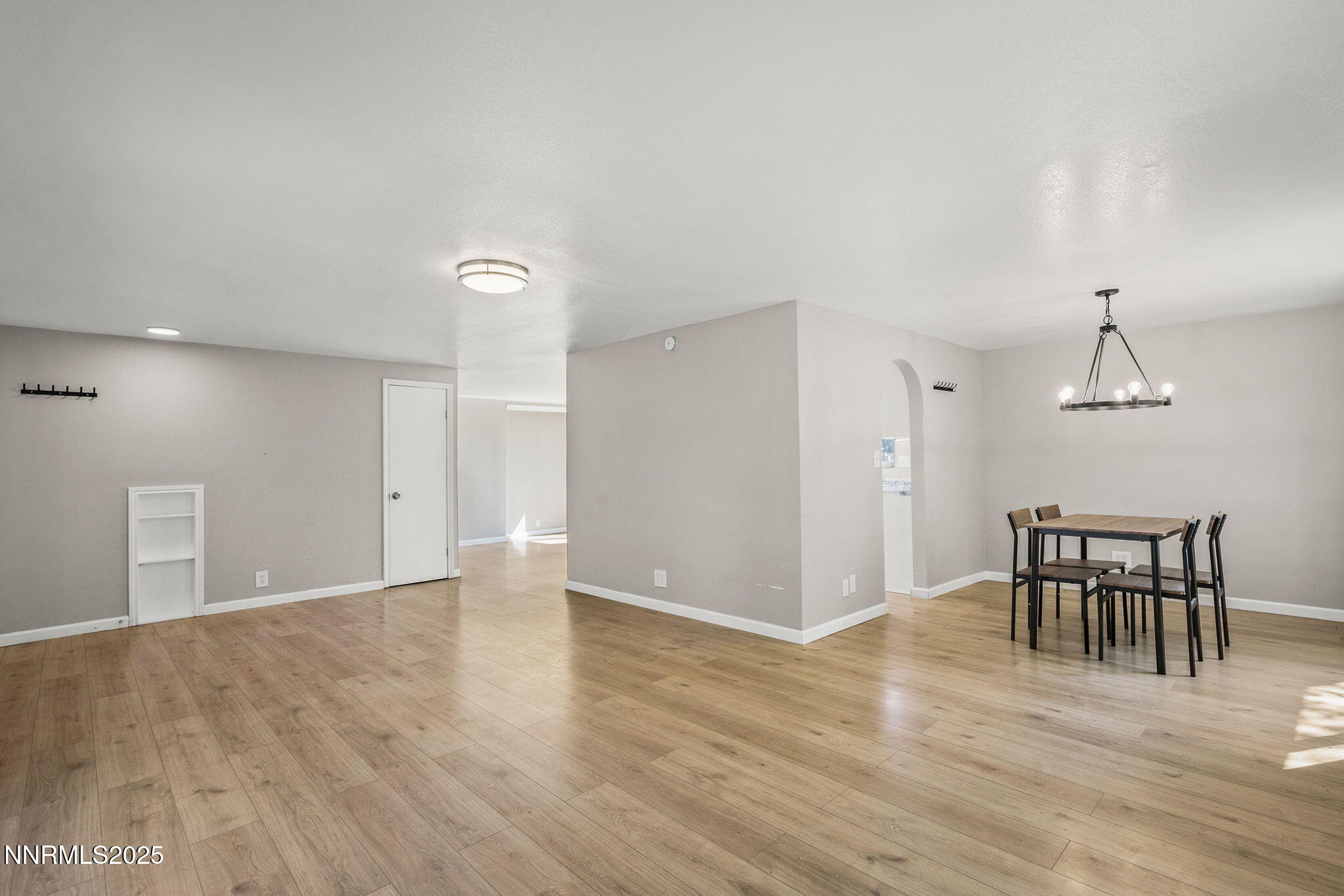 17820 Mockingbird Drive Reno, NV 89508 - Photo 5 of 21 5-web-or-mls-_DSC0536