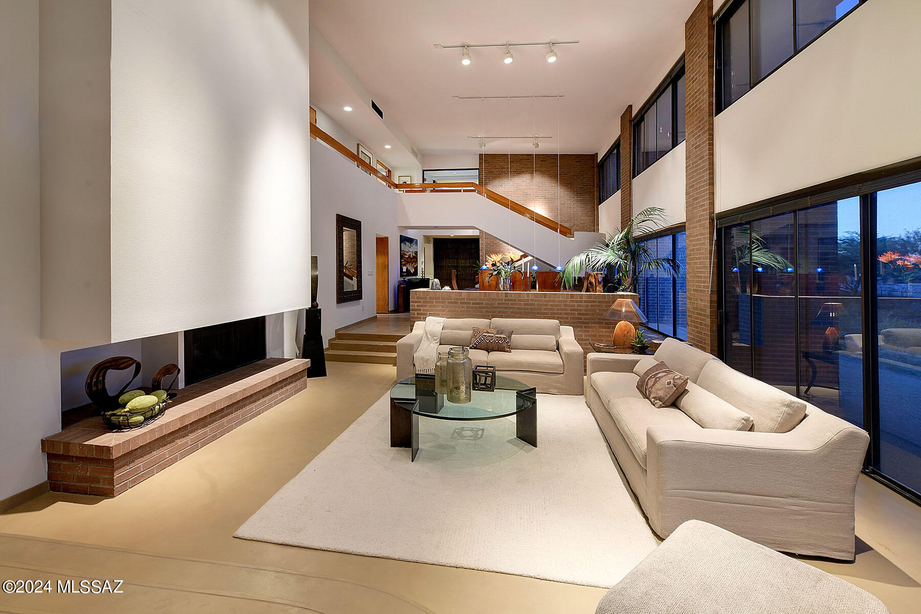 5815 North Pontatoc Road Tucson, AZ 85718 - Photo 7 of 42 Gallery Image 7