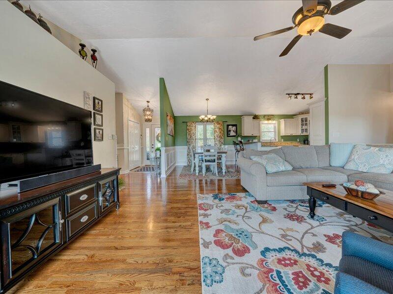 490 Chestnut Hill Road Rocky Mount, VA 24151 - Photo 9 of 54 Great Room