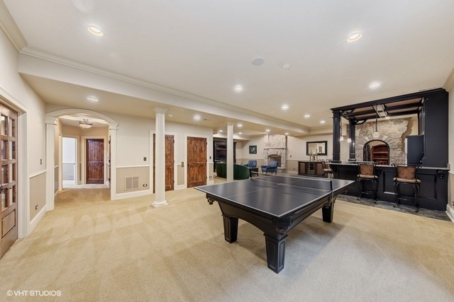 561 Walker Road Hinsdale, IL 60521 - Photo 24 of 41 a room with pool table and furniture