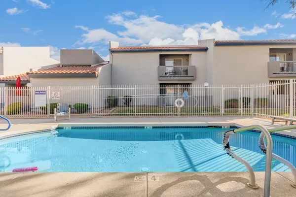 $2,295 | 220 North 22nd Place, Unit 1109, Mesa, AZ 85213