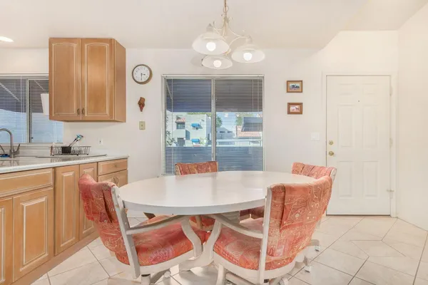 $2,295 | 220 North 22nd Place, Unit 1109, Mesa, AZ 85213