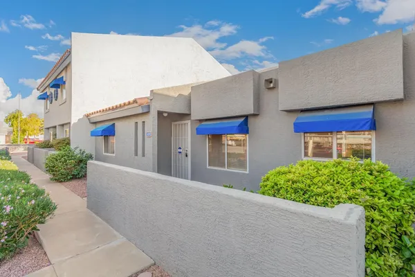 $2,295 | 220 North 22nd Place, Unit 1109, Mesa, AZ 85213