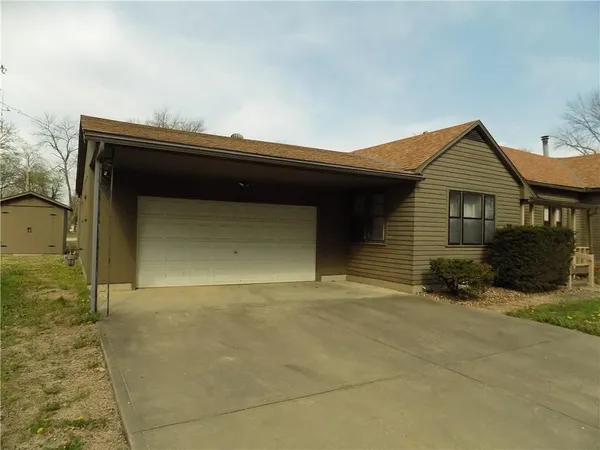 $175,000 | 101 West Walnut Street, Rich Hill, MO 64779