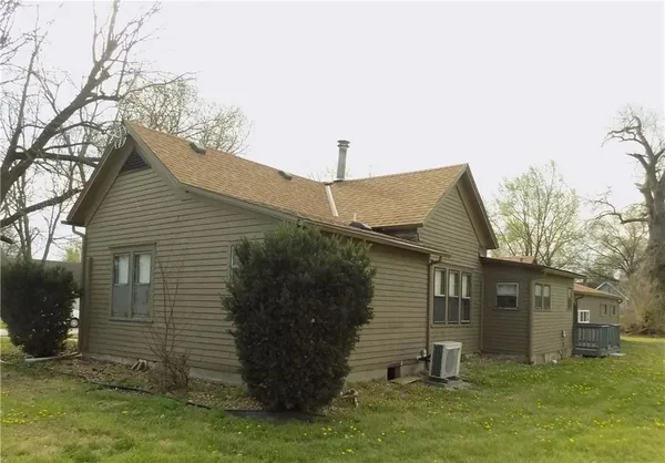 $175,000 | 101 West Walnut Street, Rich Hill, MO 64779