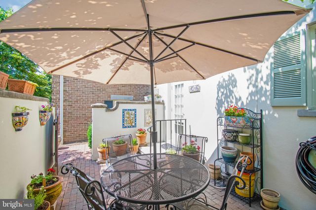 $789,000 | 1016 North Royal Street, Alexandria, VA 22314