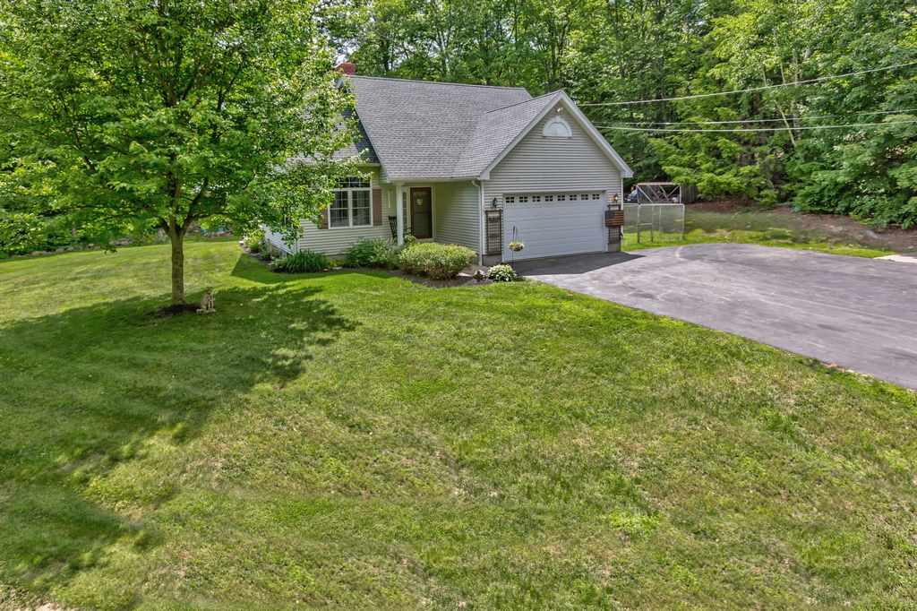 387 Poor Farm Road New Ipswich, NH 03071 - Photo 2 of 40