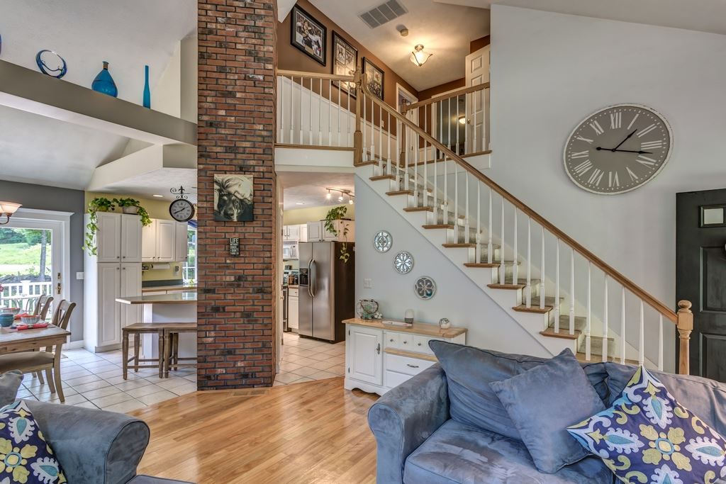 387 Poor Farm Road New Ipswich, NH 03071 - Photo 5 of 40