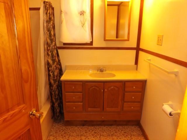 10904 Frasure-Helber Road Logan, OH 43138 - Photo 10 of 13